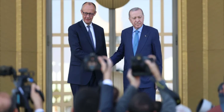 Almanya Başbakanı Merz’den Kritik Mesaj: Türkiye’yi AB’de Görmek İstiyoruz