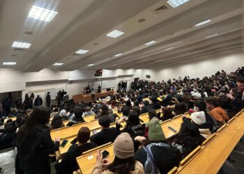 Tekil QR Kod Uygulaması: Üniversite Güvenliğinde Sahte Yoklamaya Geçit Yok