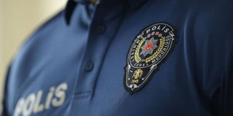 Polislik Mesleği Cazibesi Artıyor: Gençler İçin Yeni Fırsat