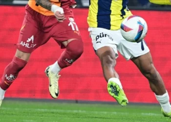 Derbinin Kaderi Genç Yıldızlarda: Yeni Nesil Fenerbahçe Galatasaray Derbisi Kahramanları ✨